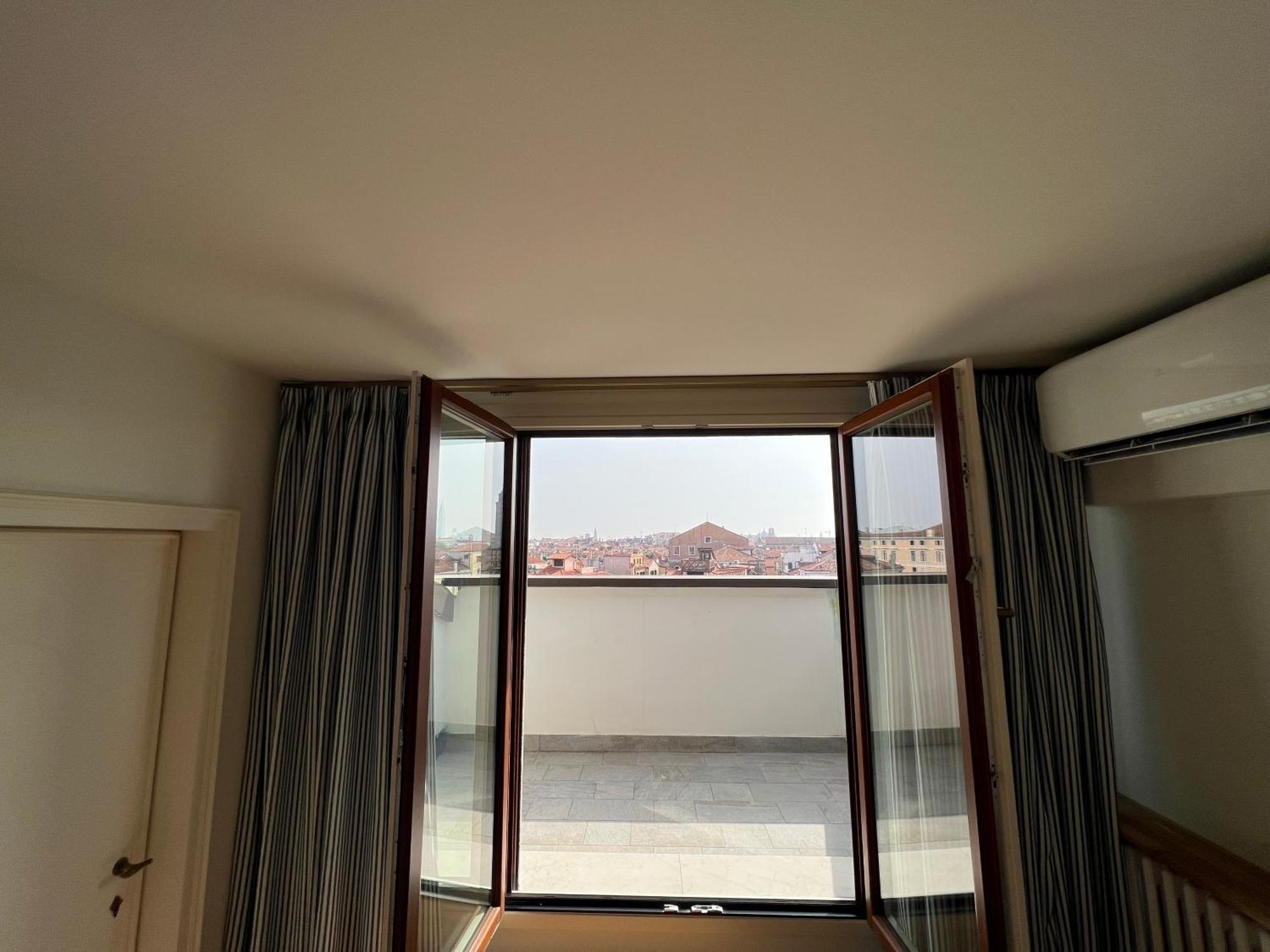Attico Canal Grande A Palazzo Contarini Corfu เวนิส ภายนอก รูปภาพ